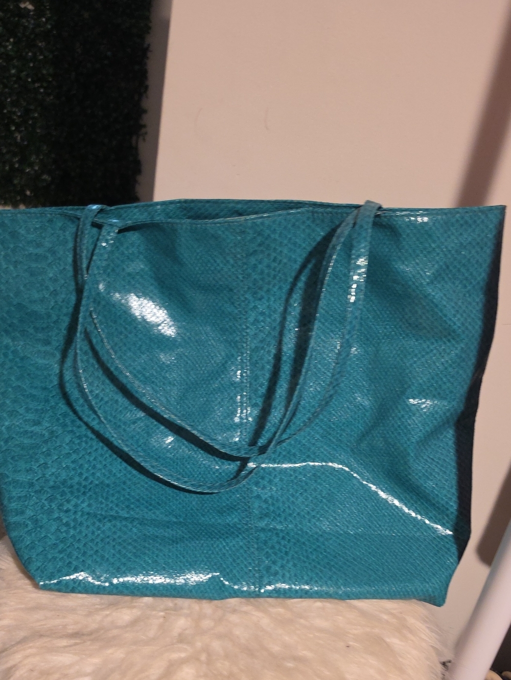 Stylish Teal Tote Bag - Women